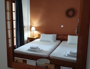 Apartment with Partial Sea View (2 Adults) 