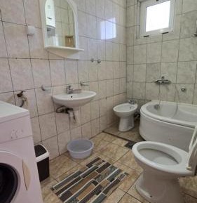 One-Bedroom Apartment with Balcony