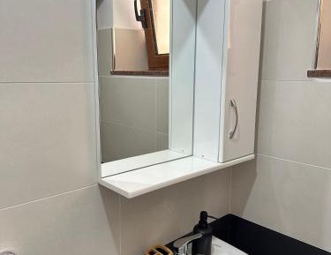 Twin Room with Private Bathroom