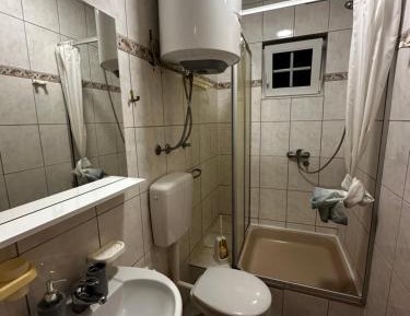 Twin Room with Private Bathroom