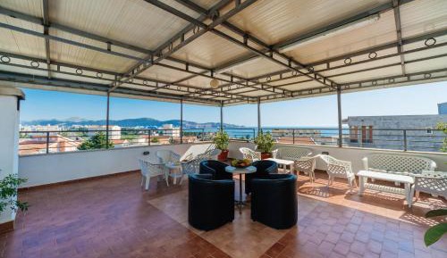 Two-Bedroom Apartment with Harbor View