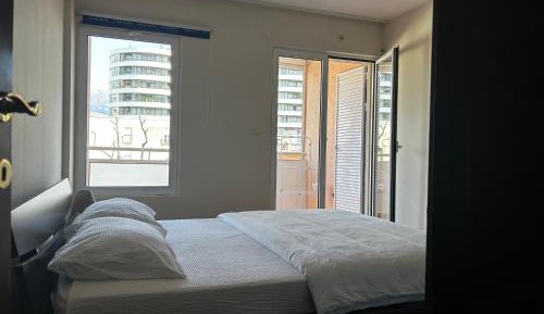Three-Bedroom Apartment with Balcony