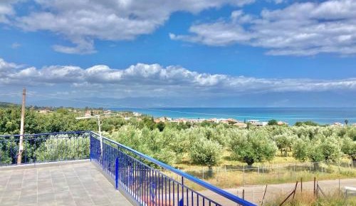 Villa with Sea View