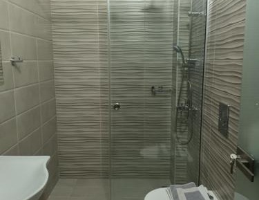 Studio (2 Adults)