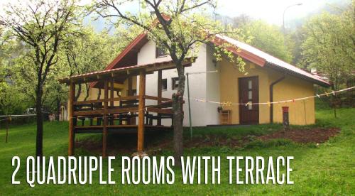 Quadruple Room with Terrace