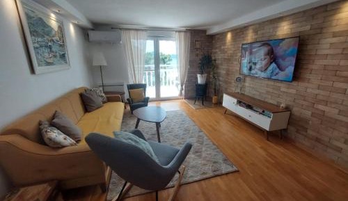 Deluxe Family Suite