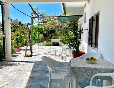 Studio with Terrace