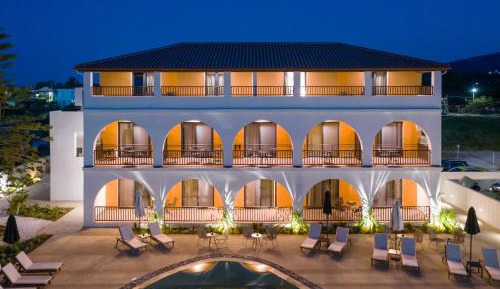 Double Room with Pool View
