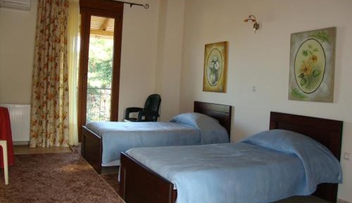 Twin Room with Mountain View