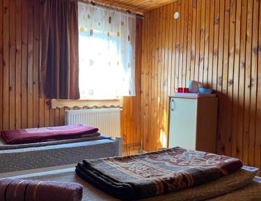 Twin Room with Shared Bathroom