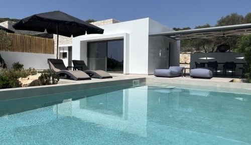 Villa with Sea View