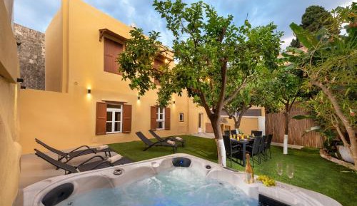 Three-Bedroom Vacation Home 