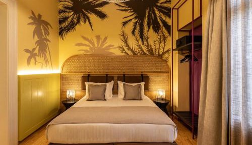 Executive Suite (Jamaica)