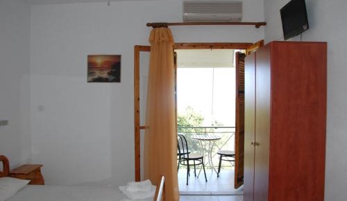 Studio with Sea View