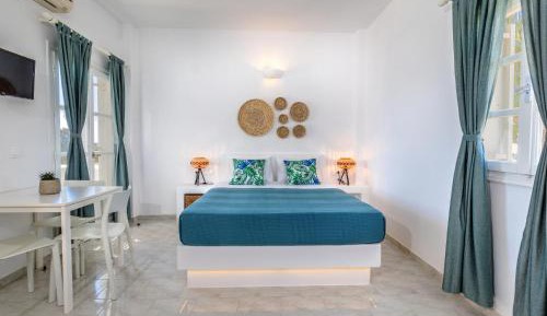 Studio Apartment with Sea View