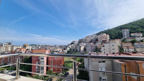 Superior One-Bedroom Apartment with Balcony