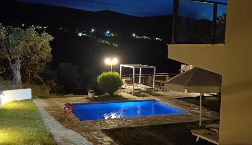 Spring Two-Bedroom Villa with Private Pool and Mountain View