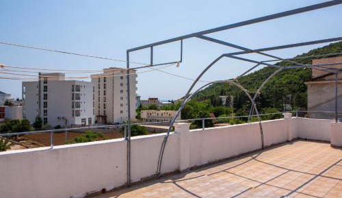Standard Triple Studio