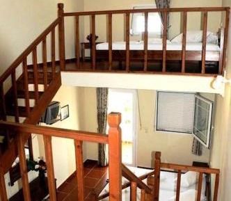 Studio (2-4 adults) - Split level