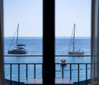 Queen Room with Sea View