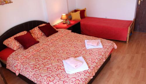 Triple Room with Shared Bathroom