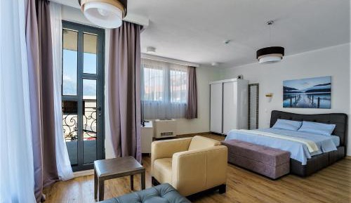 Villa - Beach Front