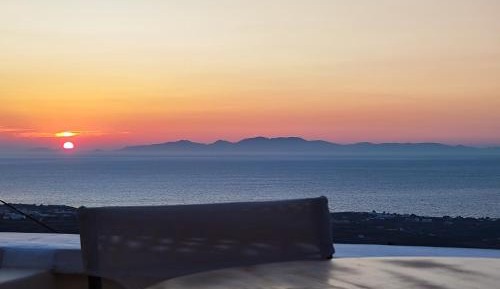 Studio (3 Persons) with Panoramic Sea and Sunset View