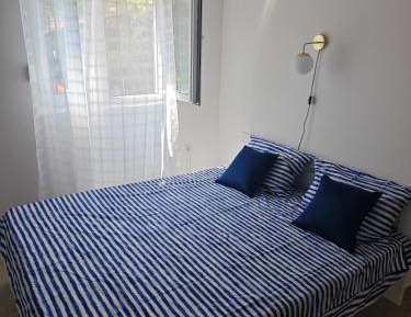 Apartment with Garden View