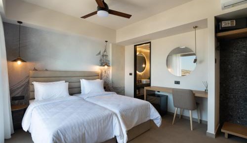 Deluxe Double or Twin Room with Balcony