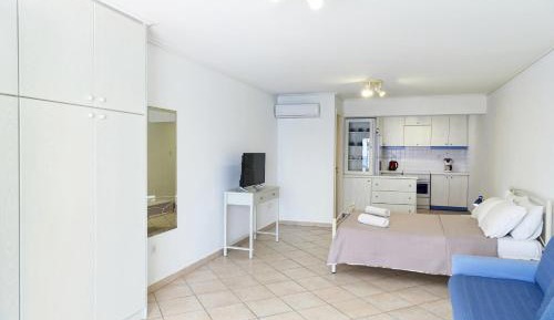Family Studio (4 Adults) with Sea View