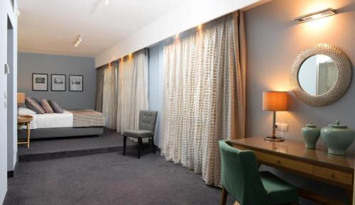 Penthouse Suite