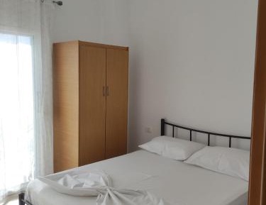 One-Bedroom Apartment with Balcony and Sea View
