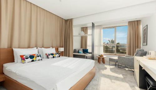Superior Room Garden View