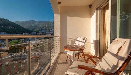 Superior Room with Mountain View