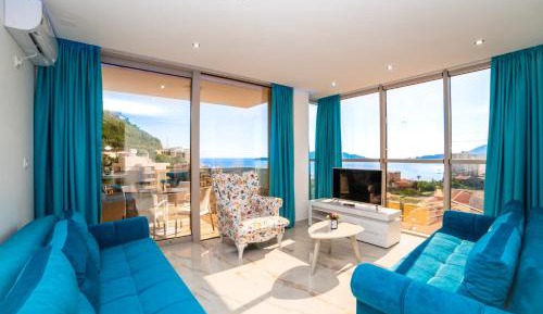 Apartment with Sea View