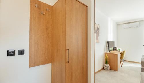 Deluxe Studio with Balcony and Sea View 