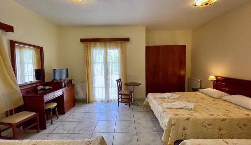Standard Quadruple Room