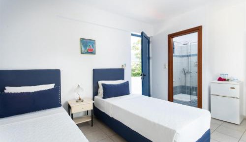 Twin Room with Sea View (2 adults)