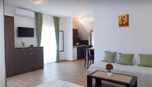 Apartment with Terrace