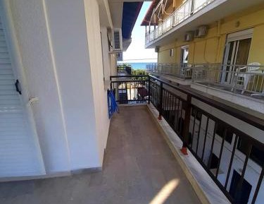 Deluxe Double Room with Side Sea View