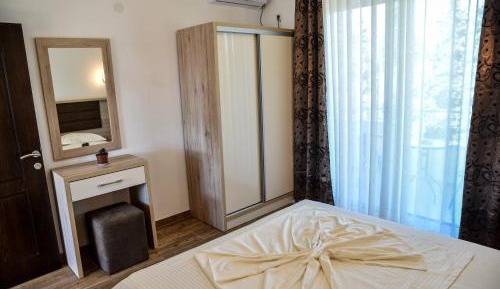 Suite with Balcony