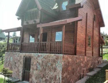 Three-Bedroom Vacation Home 