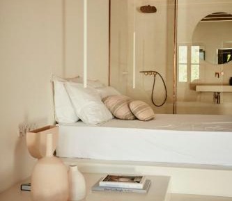 Queen Suite
