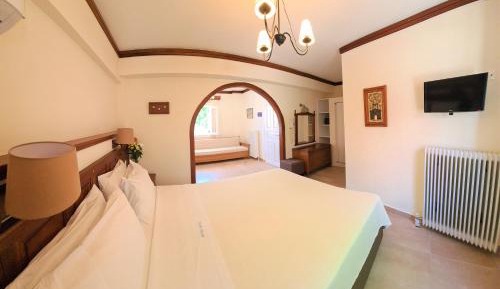 Double Room with Spa Bath