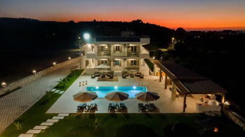 Villa with Private Pool