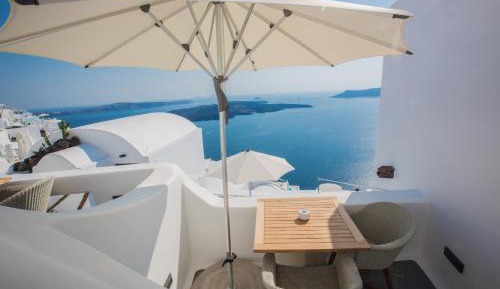 Standard Suite with Caldera View