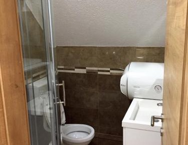 Triple Room with Private Bathroom