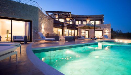 One-Bedroom Villa