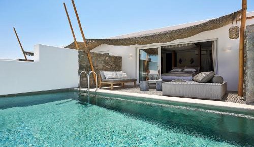 Exclusive Suite with Private Pool 