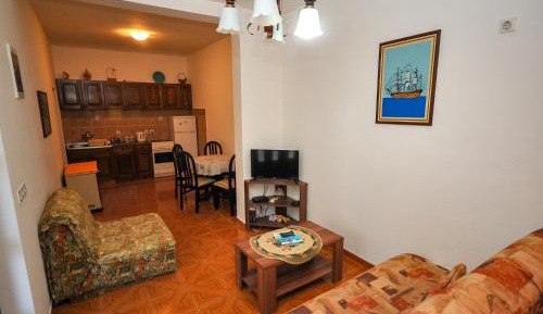 One-Bedroom Apartment with Sea View and Terrace
